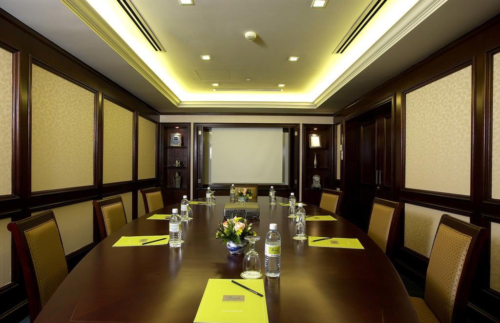 Royale Chulan The Curve Hotell Petaling Jaya Exteriör bild