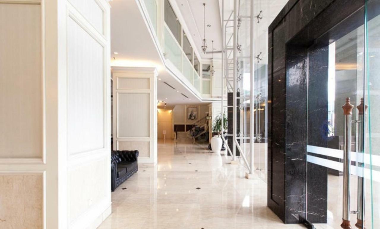 Royale Chulan The Curve Hotell Petaling Jaya Exteriör bild